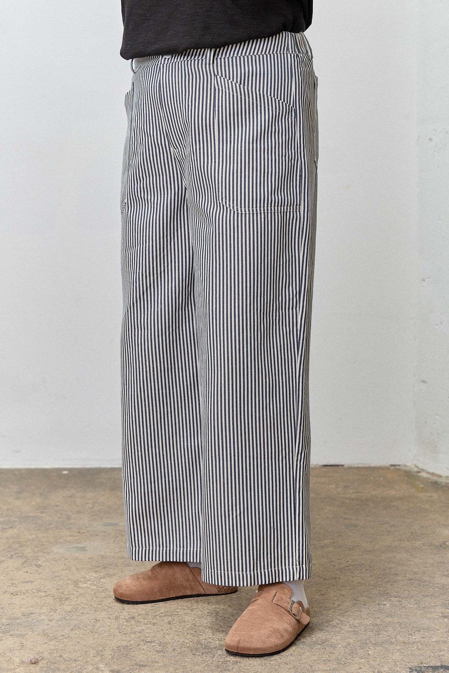 Wide Leg Pin Striped Pant
