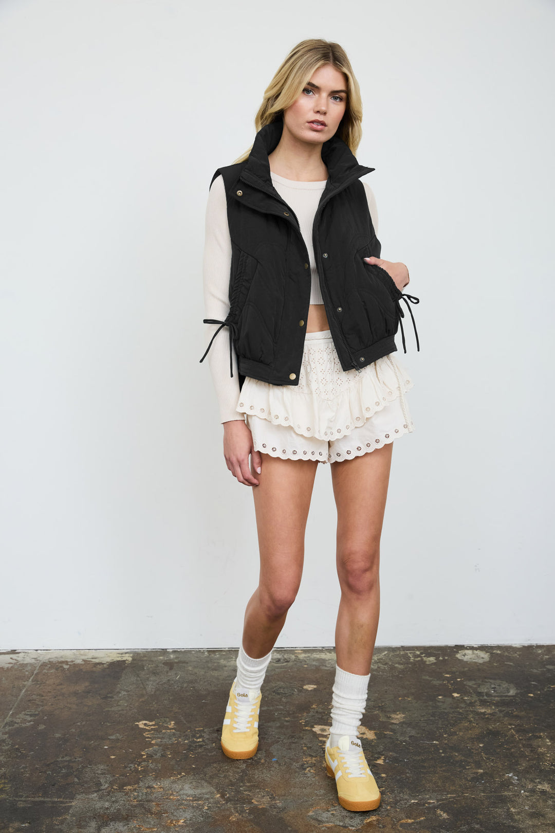 Blu Pepper-WAVE QUILTED SNAP-FRONT STAND COLLAR VEST