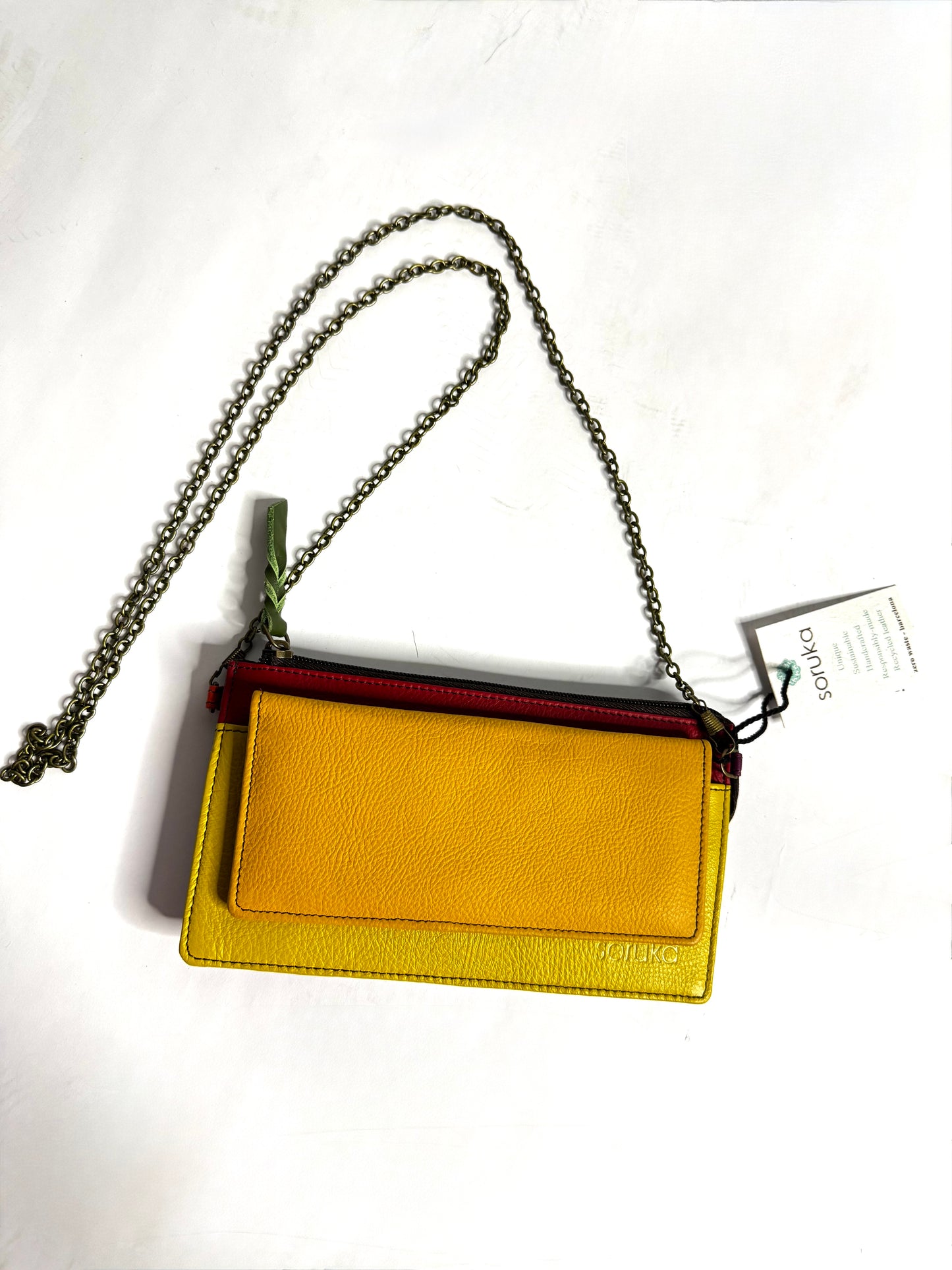 BB - Targa Plain - Clutch - Talk of the Town