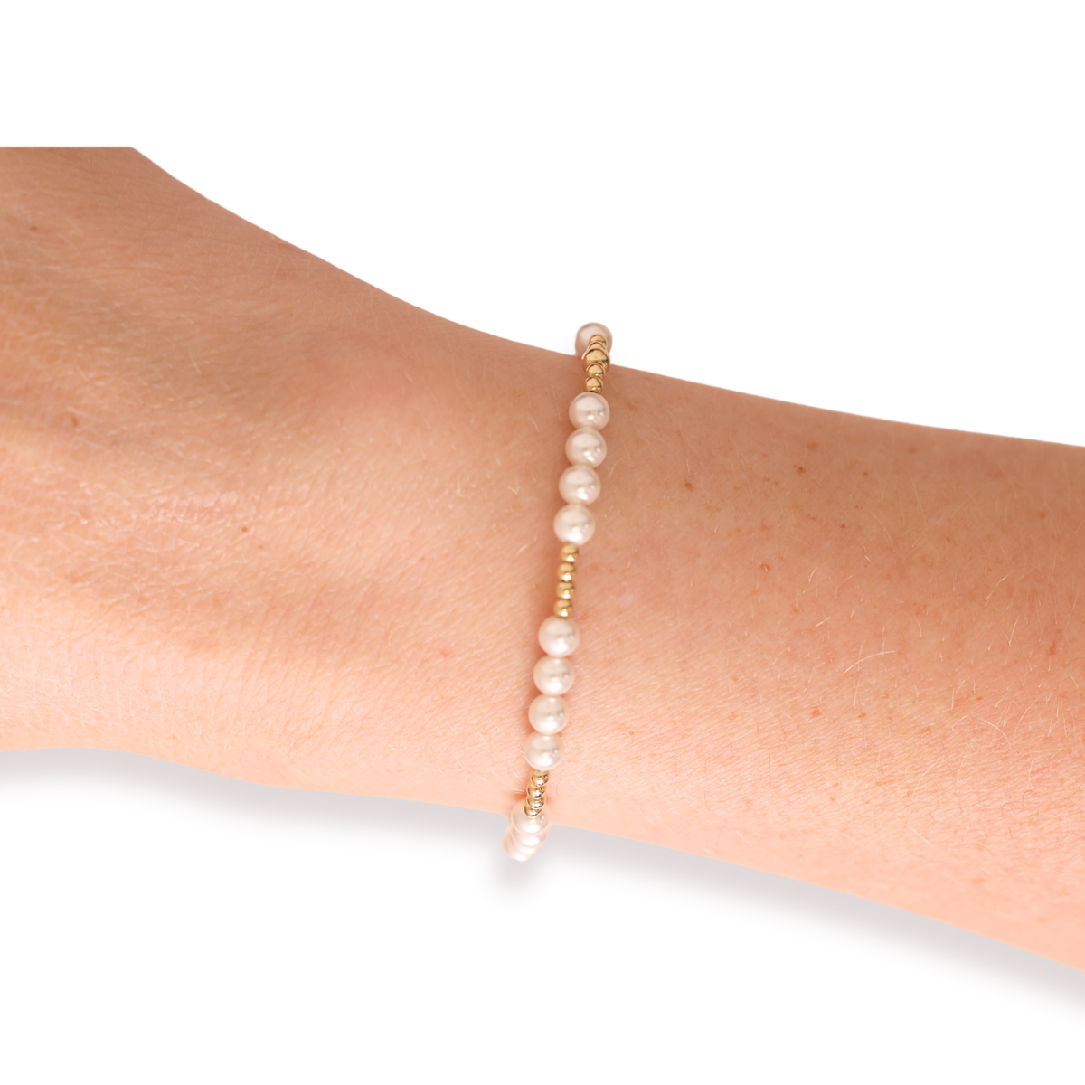 Scottie Bracelet in Gold with Pearl: Standard 6.75 Inch | Beaded Blondes