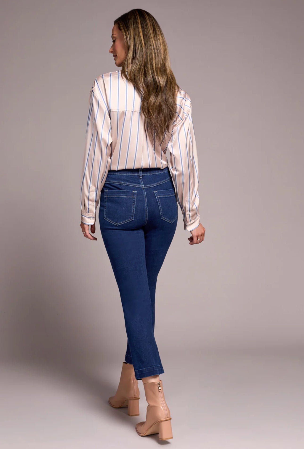 Audrey Straight Crop Jean