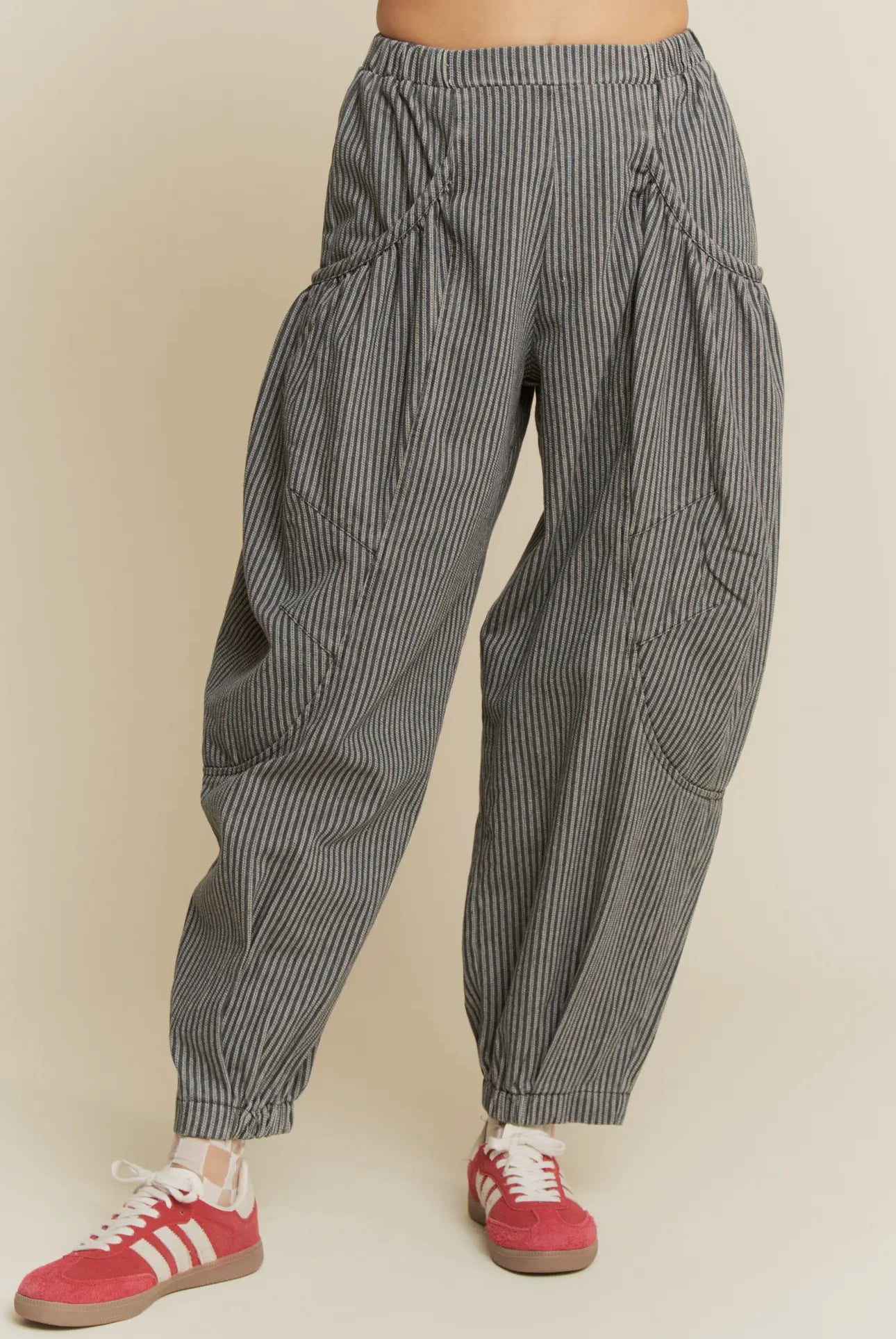 Casual Striped Denim Barrel Jogger Style Jeans