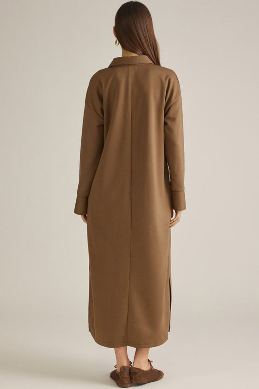 Entro-Solid long sleeve midi dress.