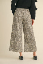 Leopard Cropped Pants
