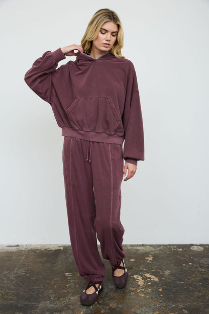 Blu Pepper-CROPPED HOODED KANGAROO POCKET KNIT TOP