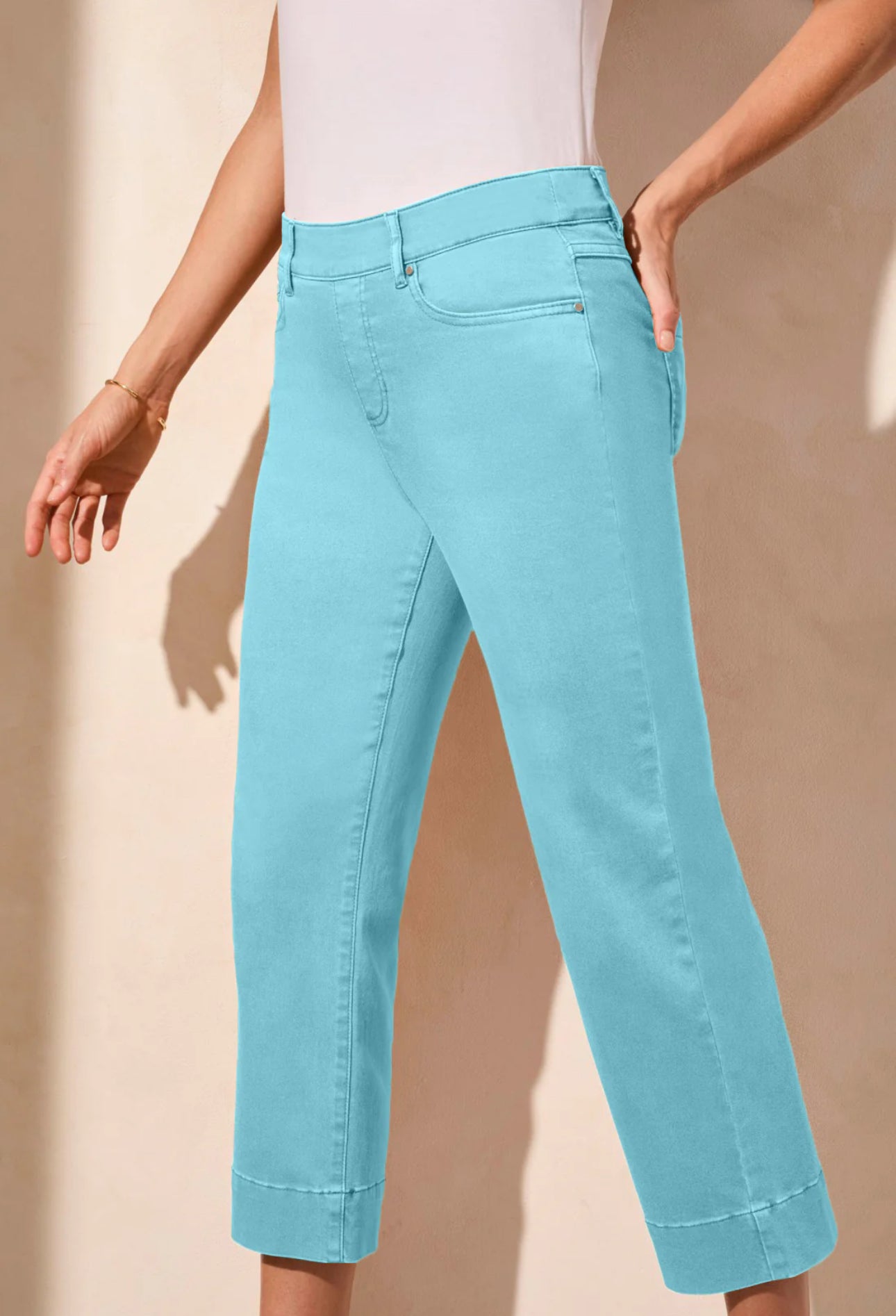 BB - Pull-On Kick Flare Capri