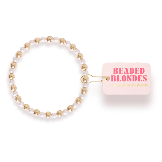 Anna Pearl Bracelet in Gold: Standard 6.75 Inch | Beaded Blondes