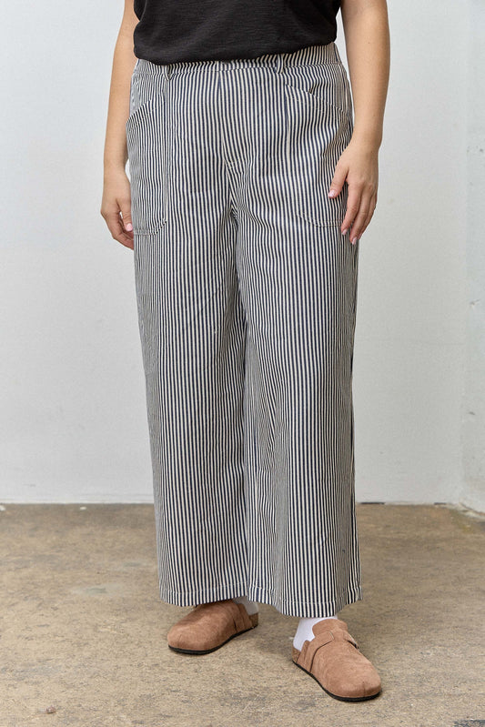 Wide Leg Pin Striped Pant