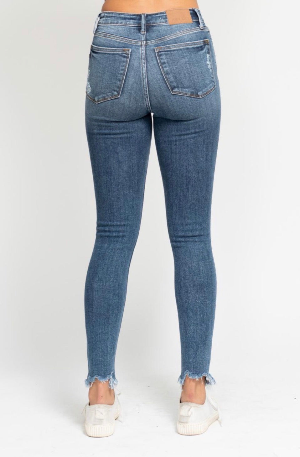 HW Skinny Destroy & Shark Bit Hem Jeans  • Judy Blue
