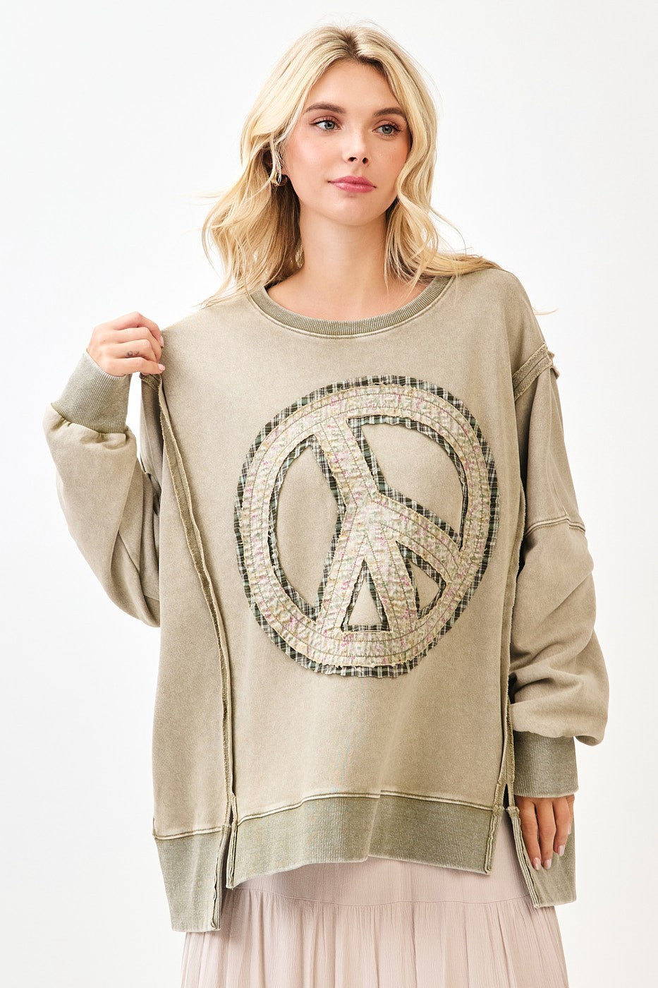 Oversized mineral wash sweatshirt with floral plaid peace patch