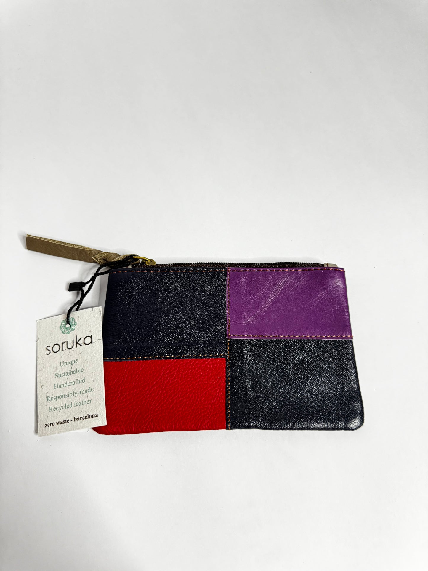 BB - Zahra Plain · Pouch