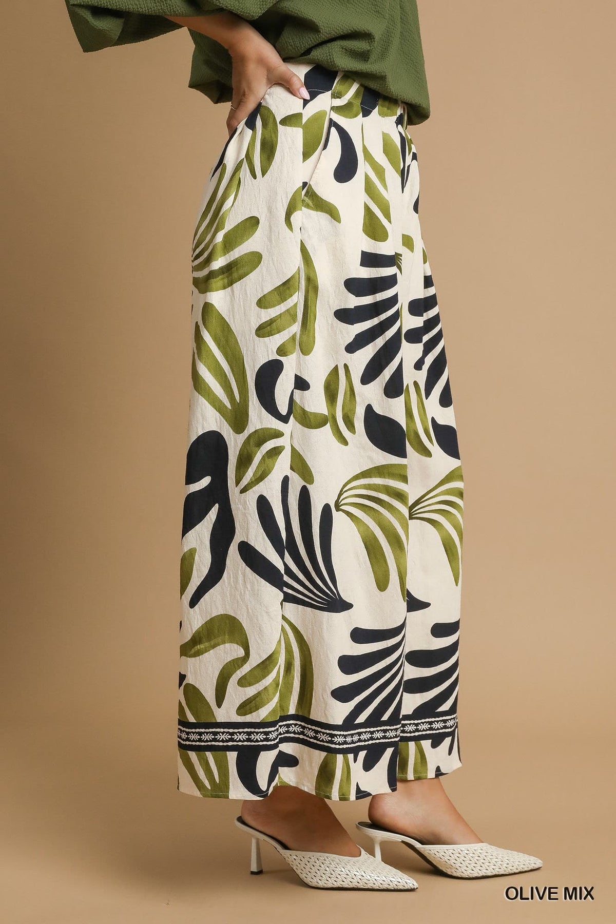 Umgee Mix Tropical Leaf Print Wide Leg Pants