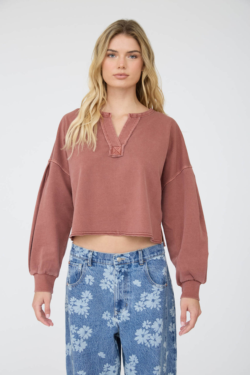 Blu Pepper-NOTCH NECK BOXY LONG SLEEVE KNIT CROP TOP