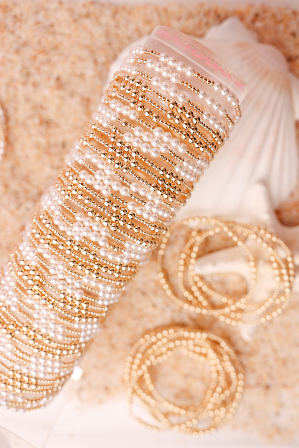 Scottie Bracelet in Gold: Standard 6.75 Inch | Beaded Blondes