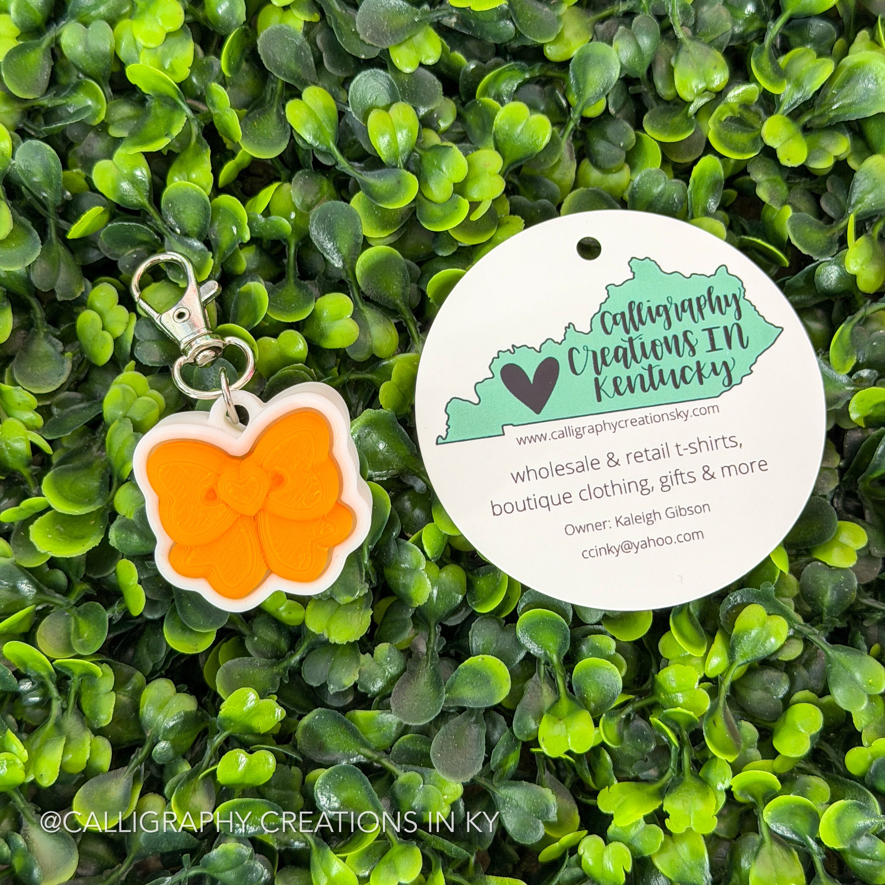 Orange/White Bow Fidget Clicker Keychain