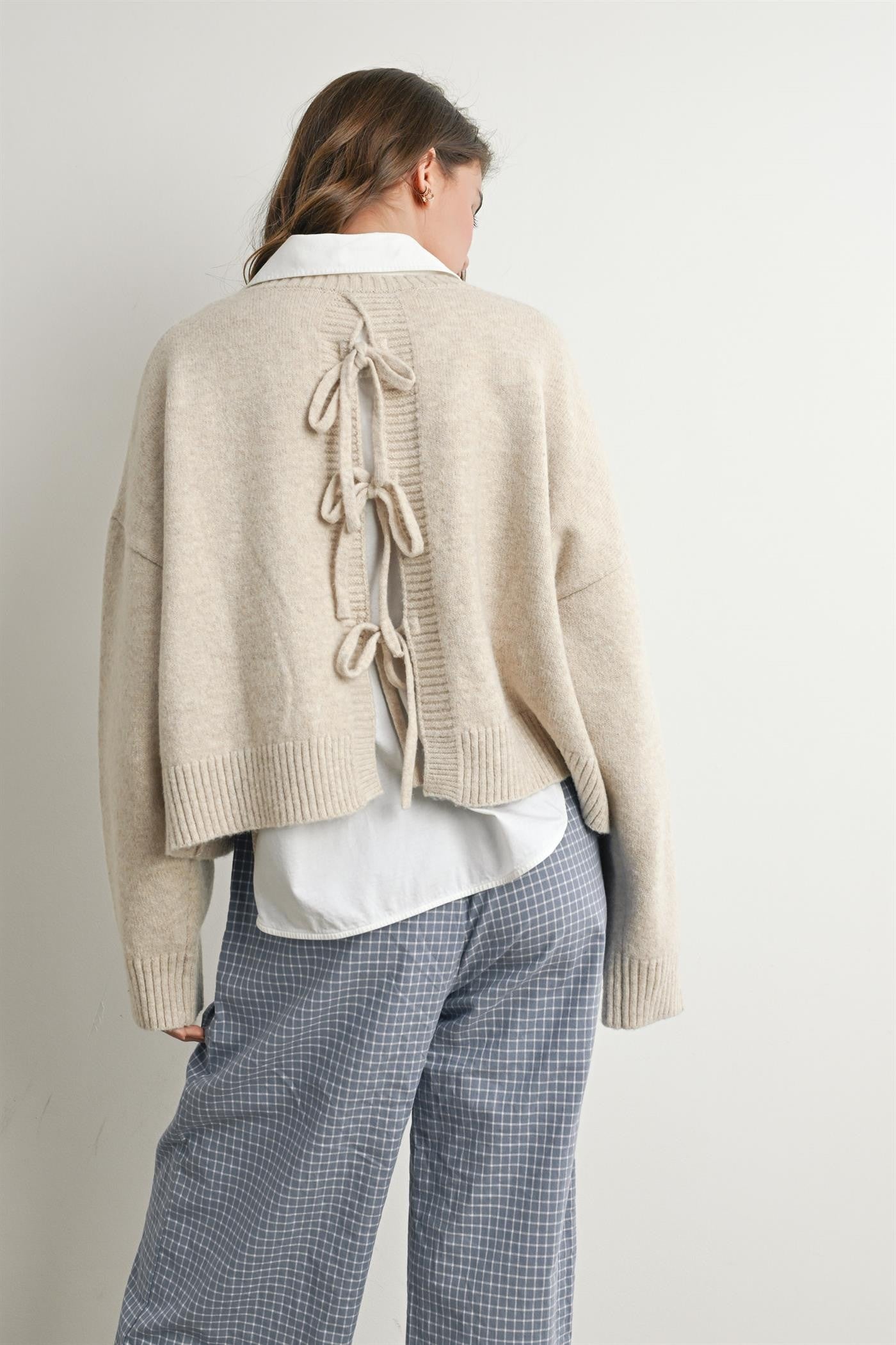 Chic Open Tie-back Sweater