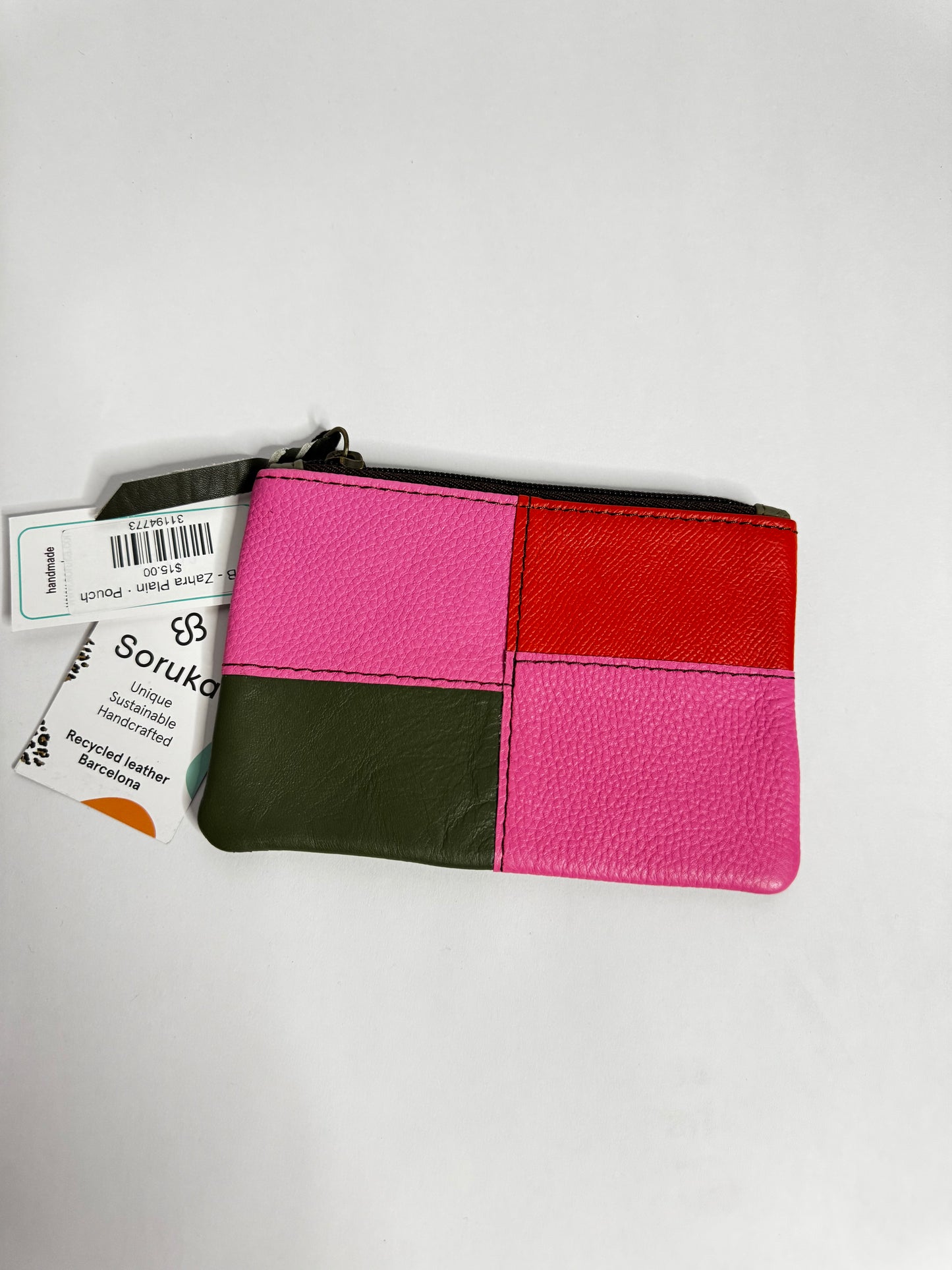 BB - Zahra Plain · Pouch