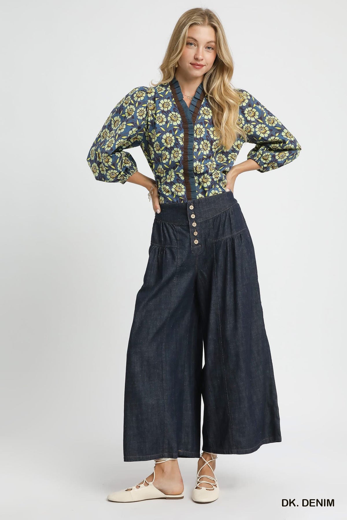 Umgee Stone Washed Wide-Leg Button-Front Culottes
