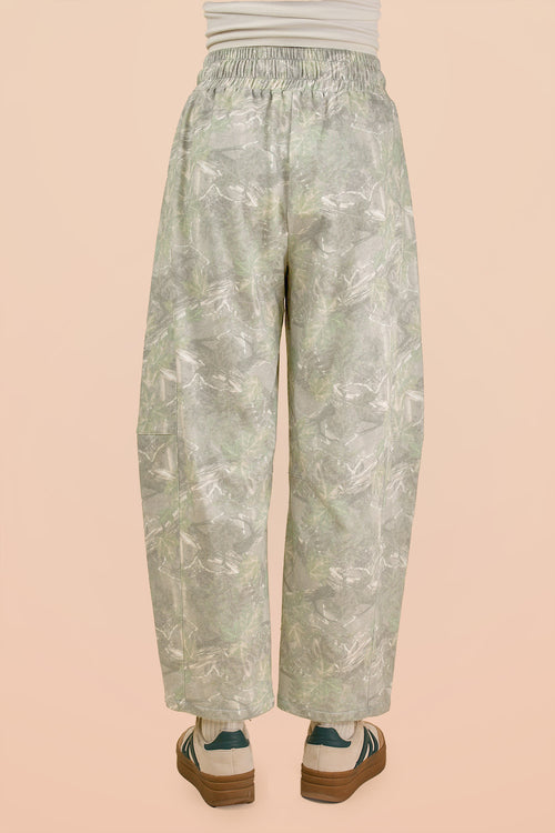 Camo Print Casual Knit Barrel Pants