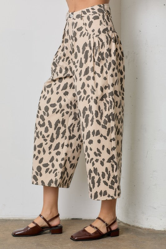 Wide Leg Leopard Cropped Pant-Plus Size