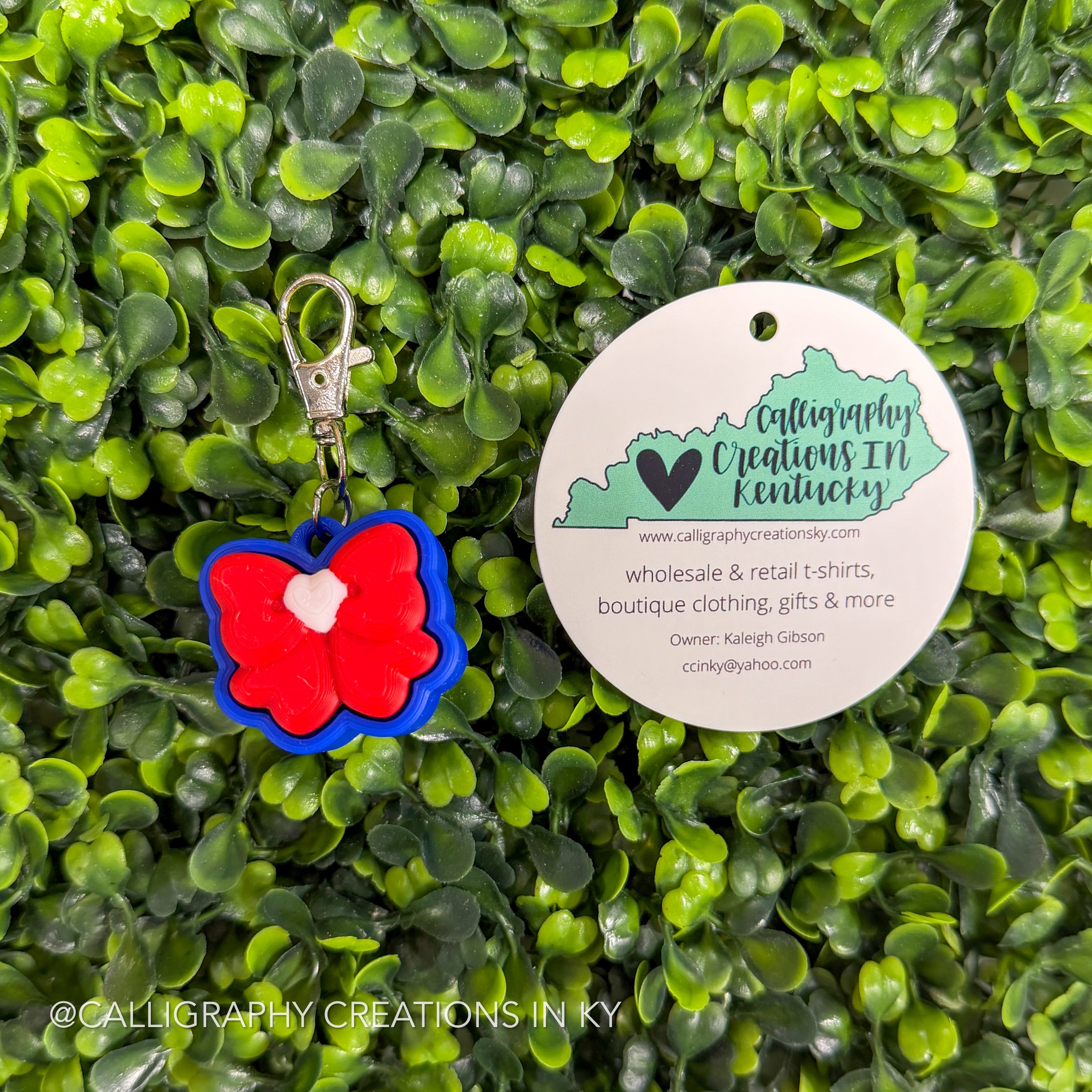 Patriotic Bow Fidget Clicker Keychain