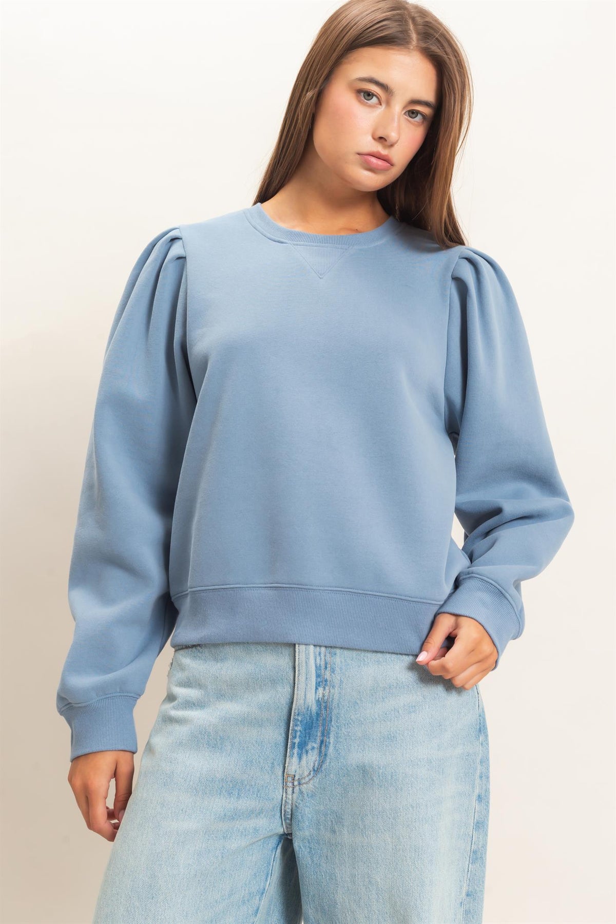 DZ-Puff Sleeve Crew Neck Sweatshirt