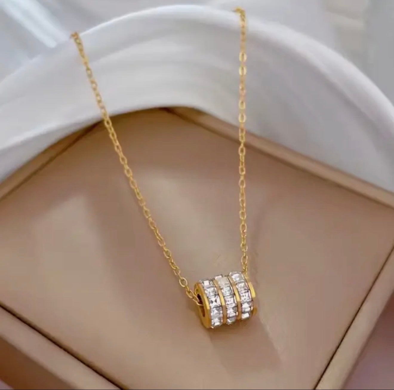 Luxe Barrel Necklace
