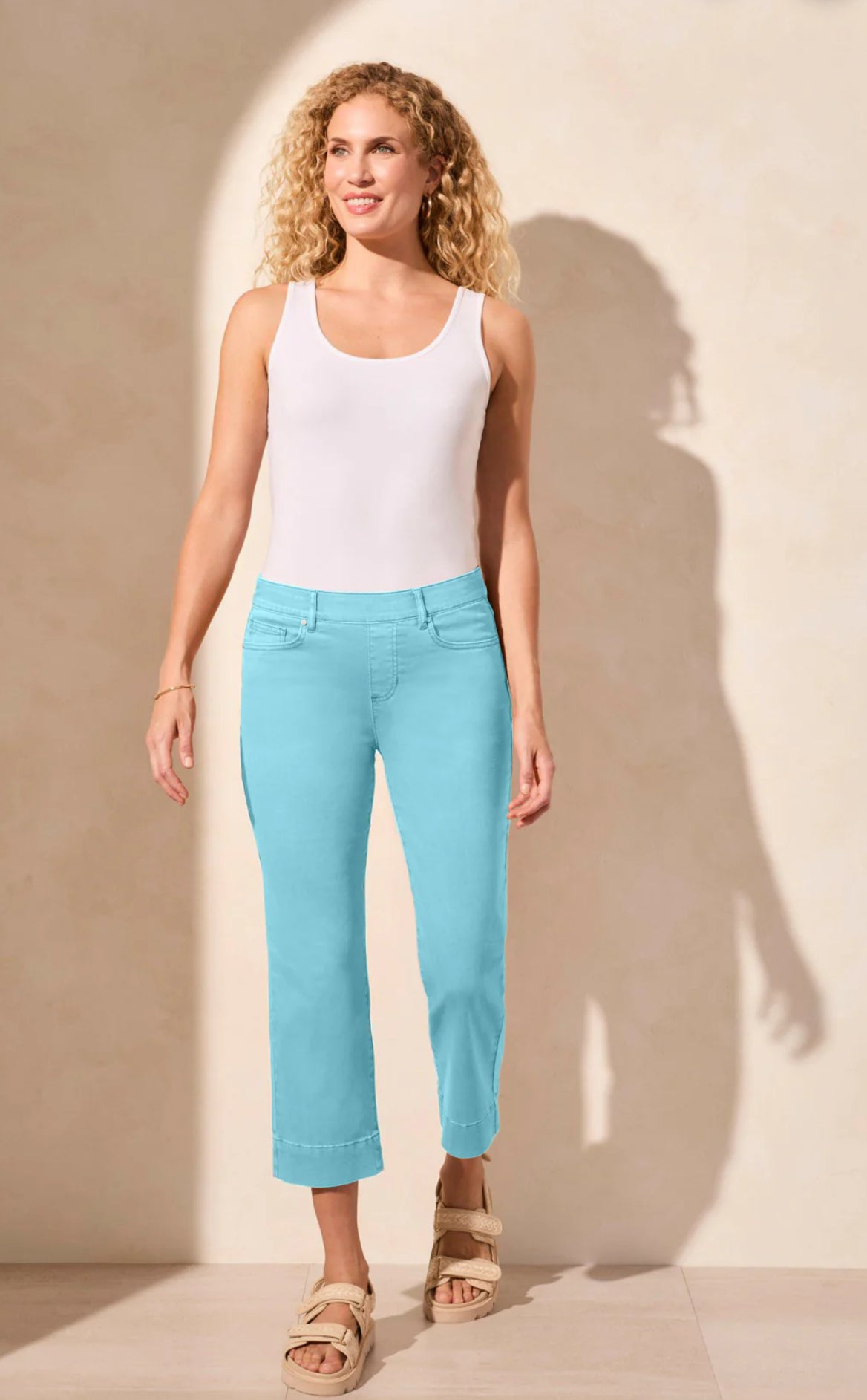 BB - Pull-On Kick Flare Capri