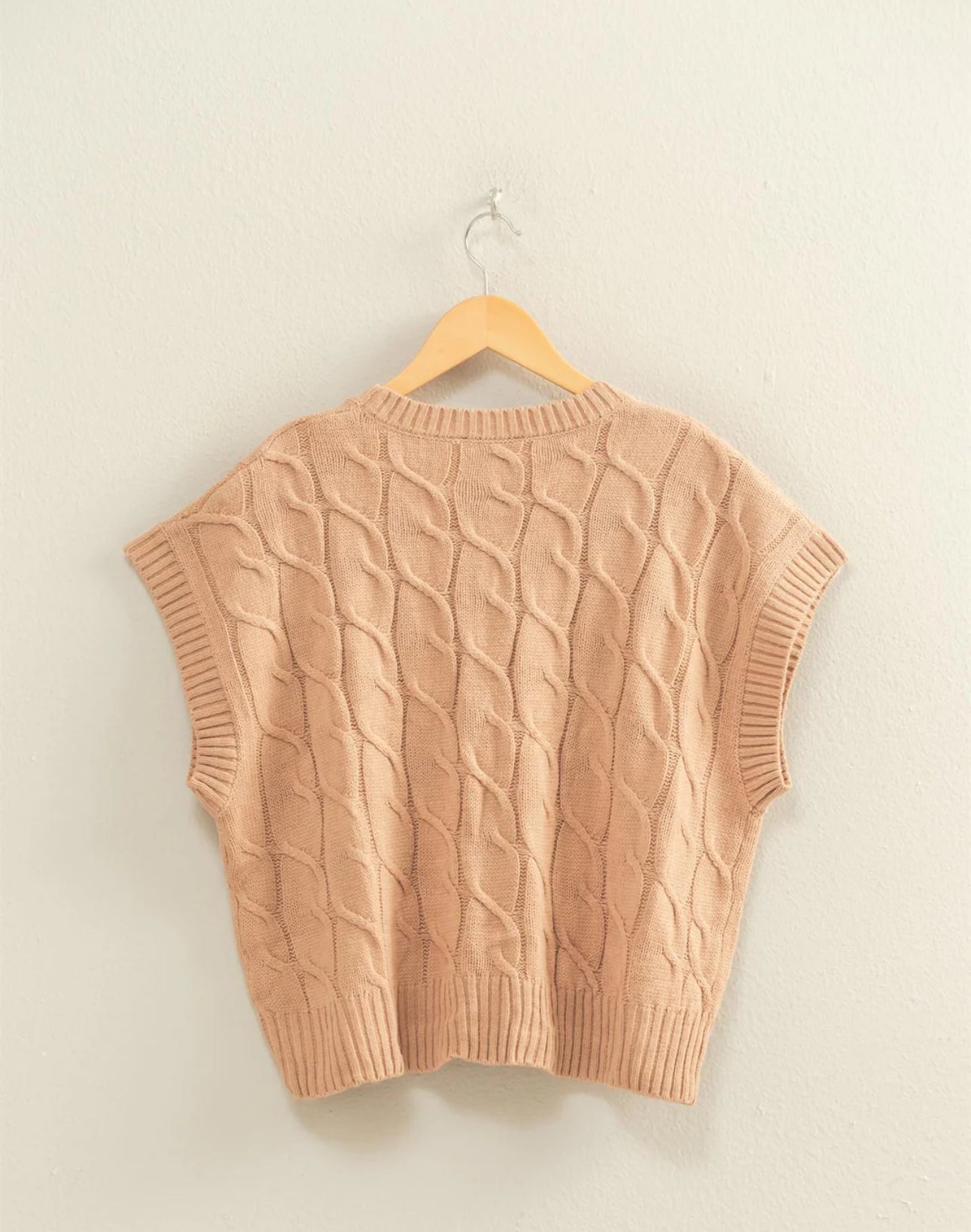 Sleeveless Oversized Cable Knit Sweater Vest