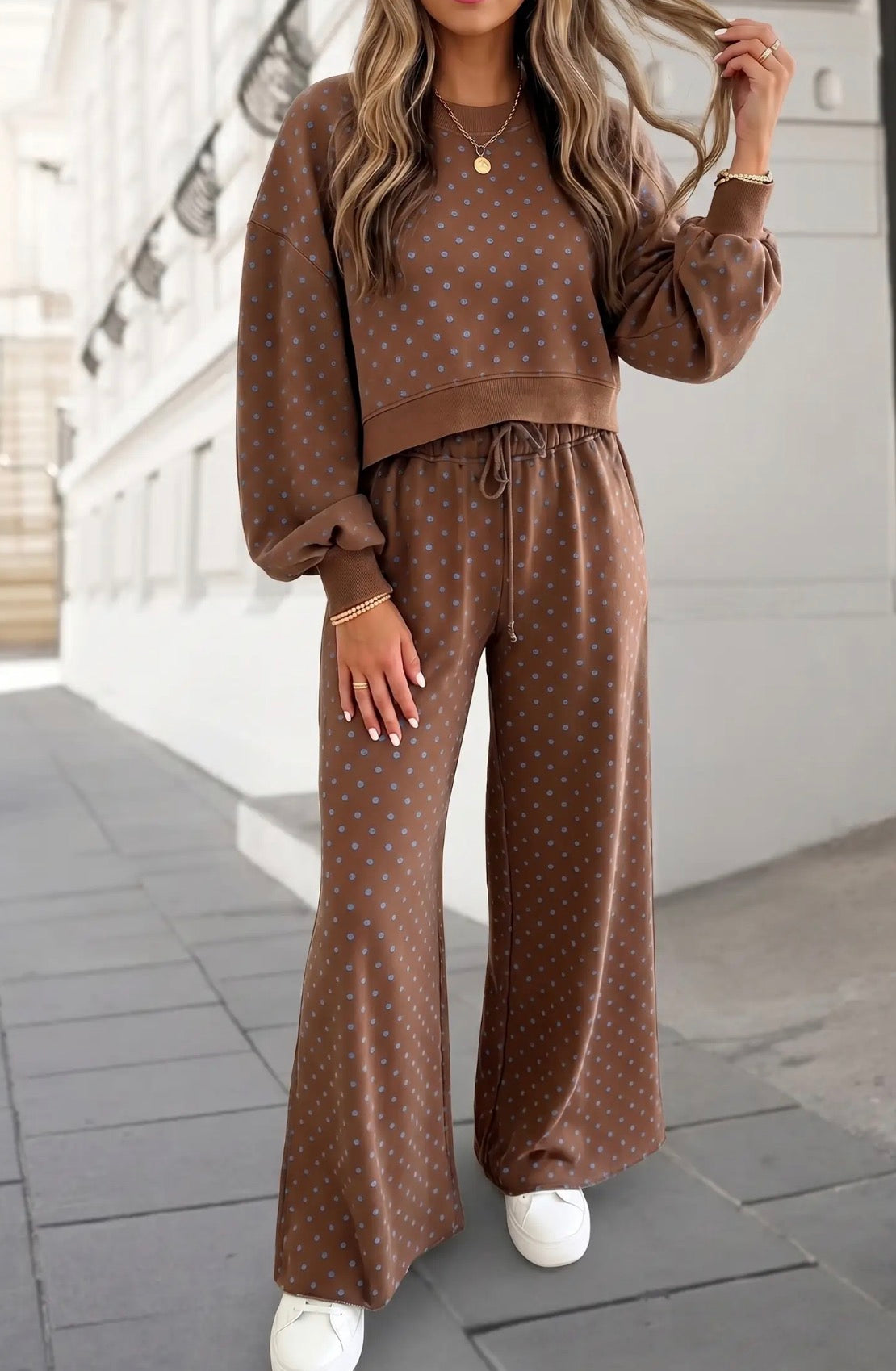 Mocha Dot Set