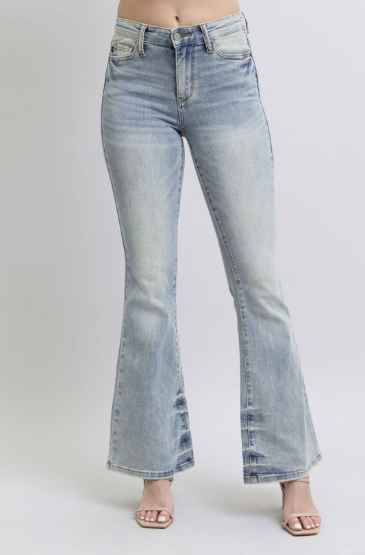 BB-Mid rise Flare Judy Blue Jeans - Talk of the Town