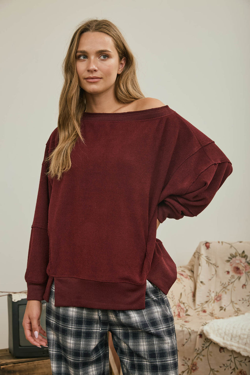 Blue Pepper-TIERED SLEEVE BOAT NECK EXPOSED SEAM KNIT TOP