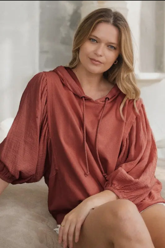 BB-Washed Contrast Hoodie - Talk of the Town