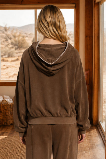 Blu Pepper-CROPPED HOODED KANGAROO POCKET KNIT TOP