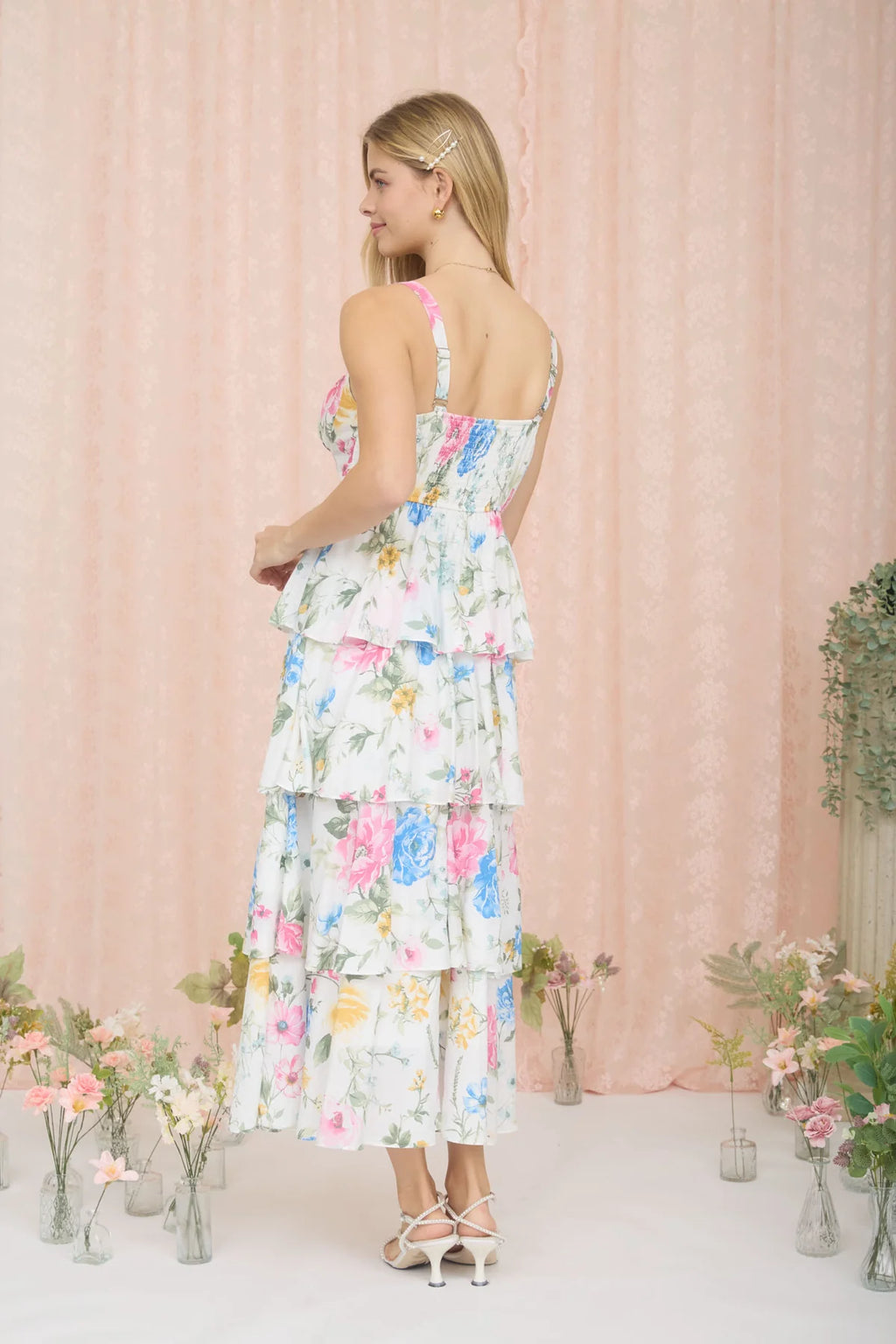 Blu Pepper FLORAL SLEEVELESS RUFFLE TIERED SKIRT MIDI DRESS