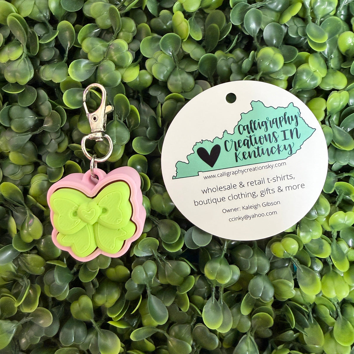 Apple Green/Light Pink Bow Fidget Clicker Keychain