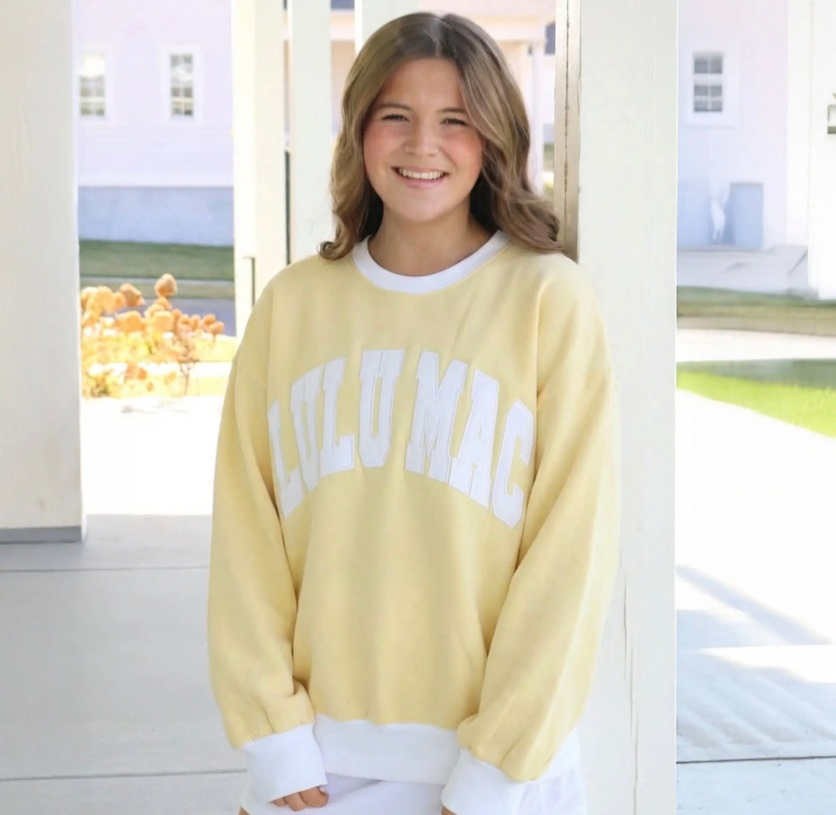 Lulu Mac Color-block Butter/White Sweatshirt