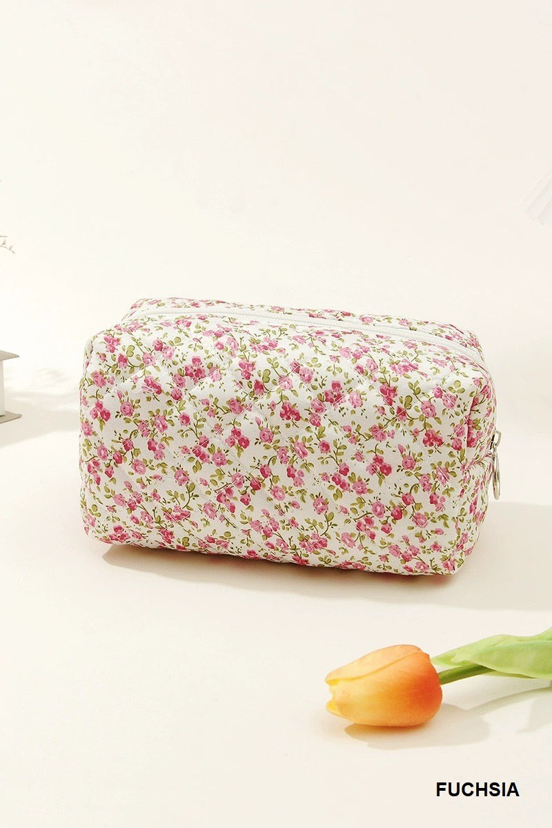 DITSY QUILTED FLORAL COSMETIC POUCH BAG