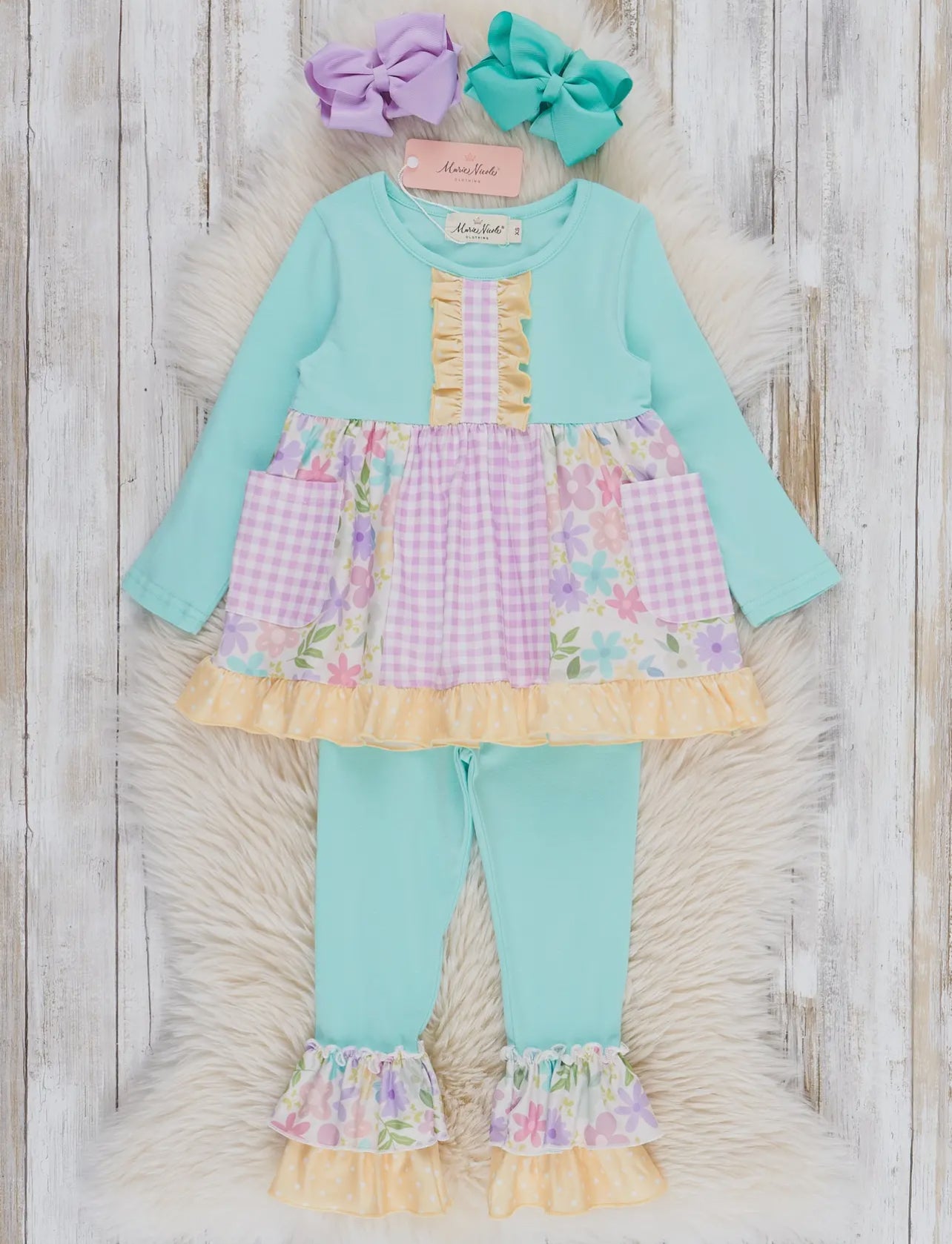 Gingham Floral Garden Set