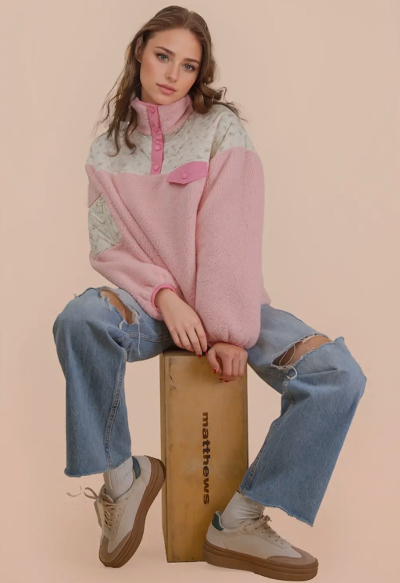 Floral Quilted Contrast Detail Fleece Casual Top