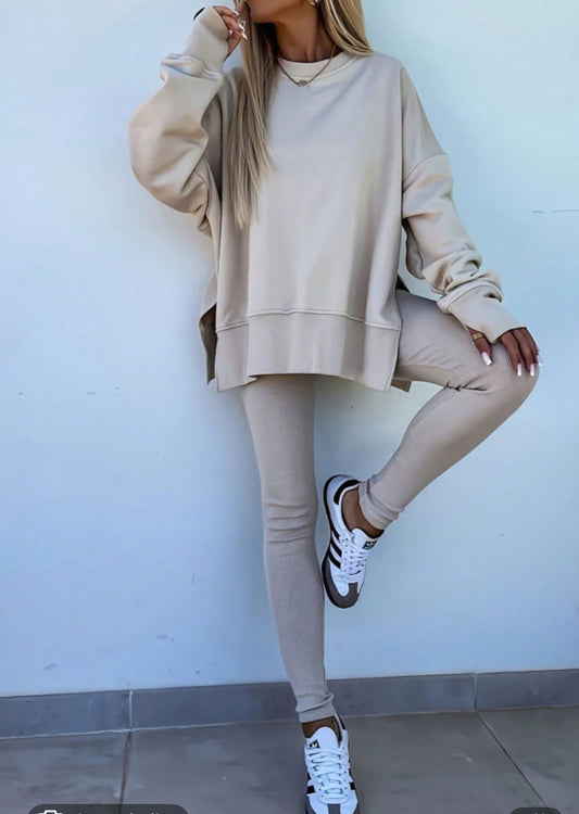 Ribbed Sweatshirt/Leggings Set - Talk of the Town