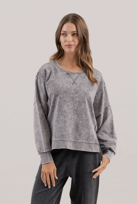 Washed Extended Shoulder Knit Top