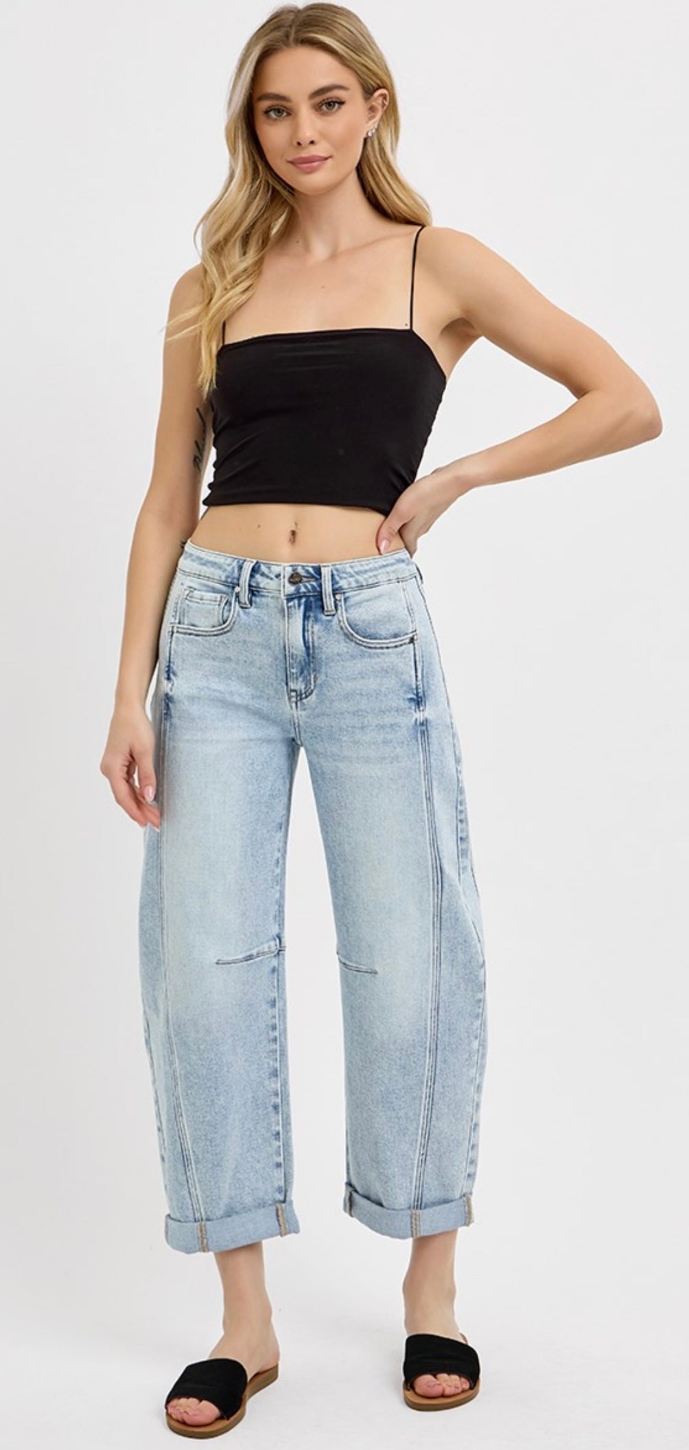 Risen-HIGH RISE CROP BARREL CUFFED JEANS