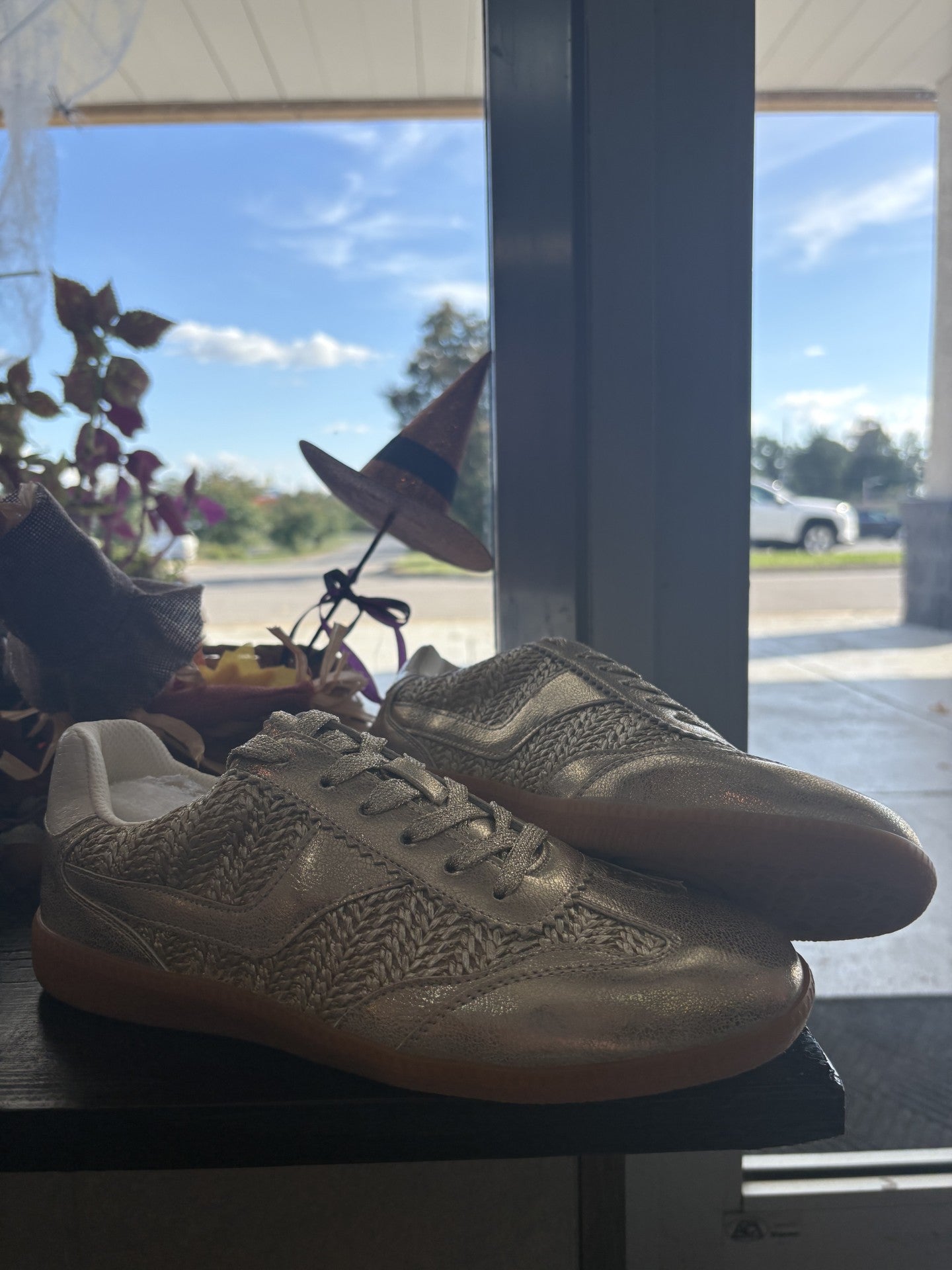 Track Star Shoes - Talk of the Town