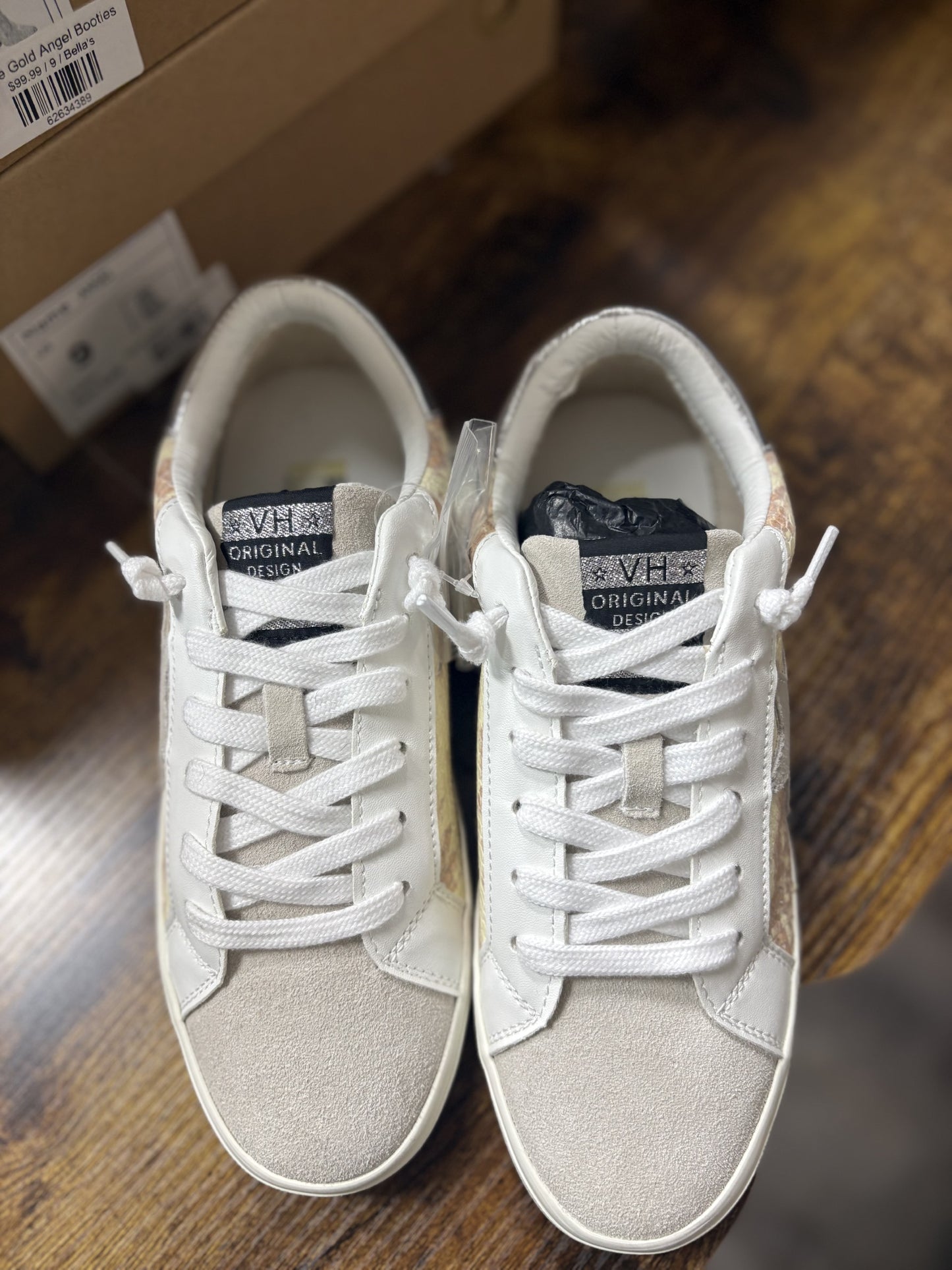 Snake Print Star Sneakers - Talk of the Town