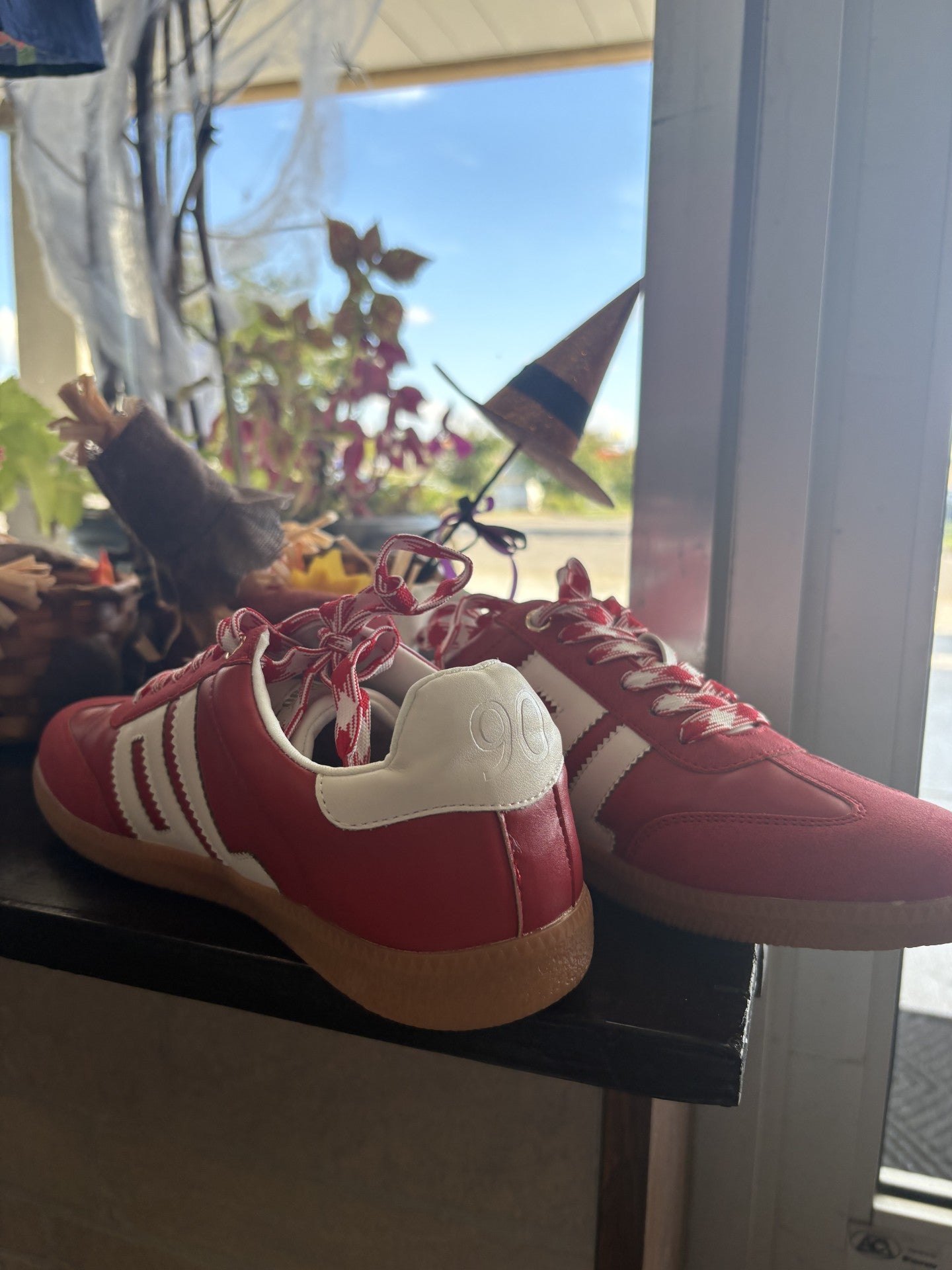 Track Star Shoes - Talk of the Town