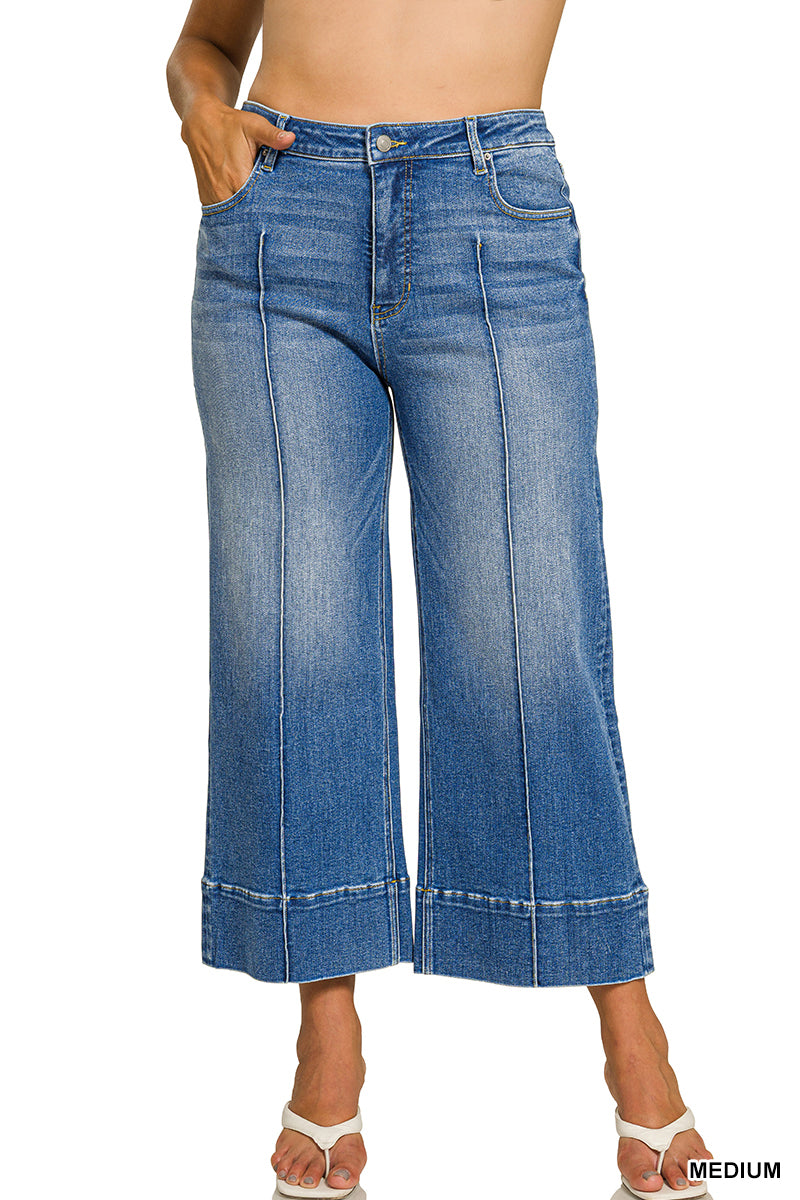 Zenana
PLUS WIDE LEG CROPPED PINTUCK DENIM PANTS