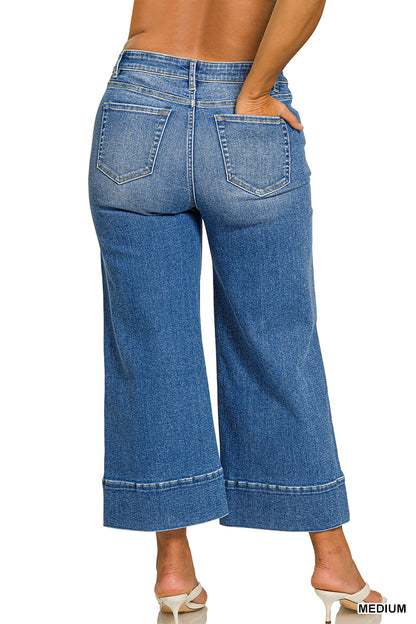 Zenana
PLUS WIDE LEG CROPPED PINTUCK DENIM PANTS