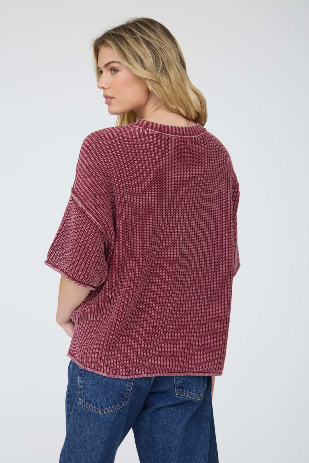 Blu Pepper-WASHED CREW NECK RAW EDGE SHORT SLEEVE SWEATER