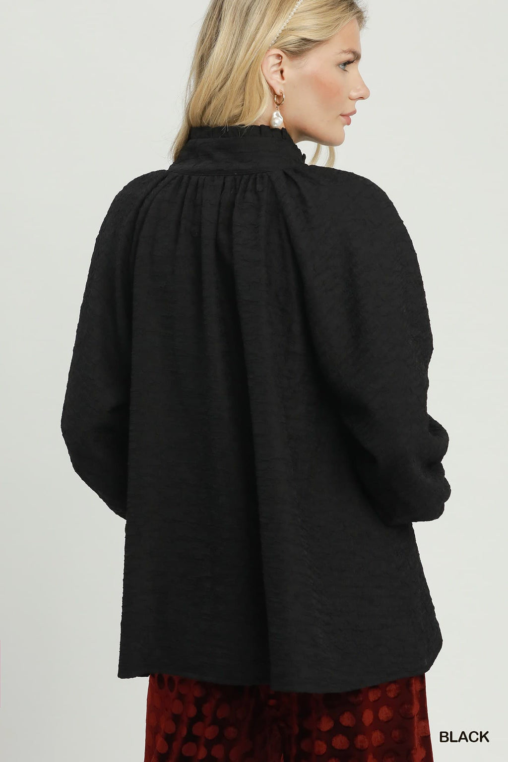 Umgee-Textured Split Neck Balloon Sleeve Blouse